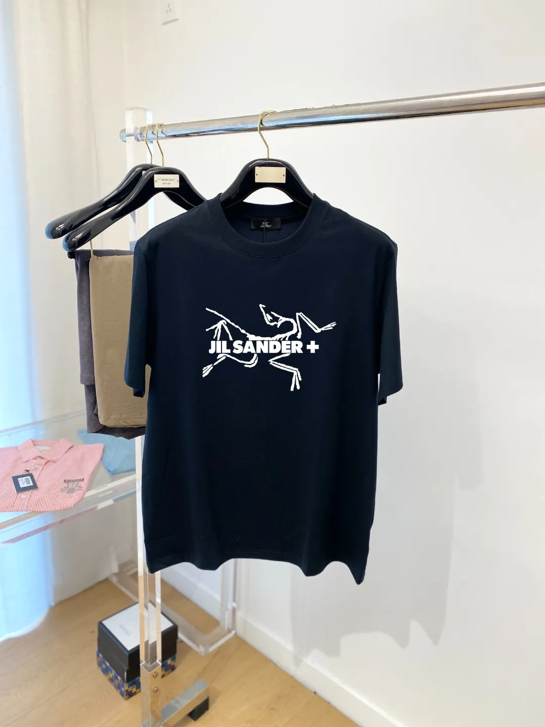 、 T ， ， logo， Versatile 。 g ， ， ， ，Sizes S-XXL（ ）